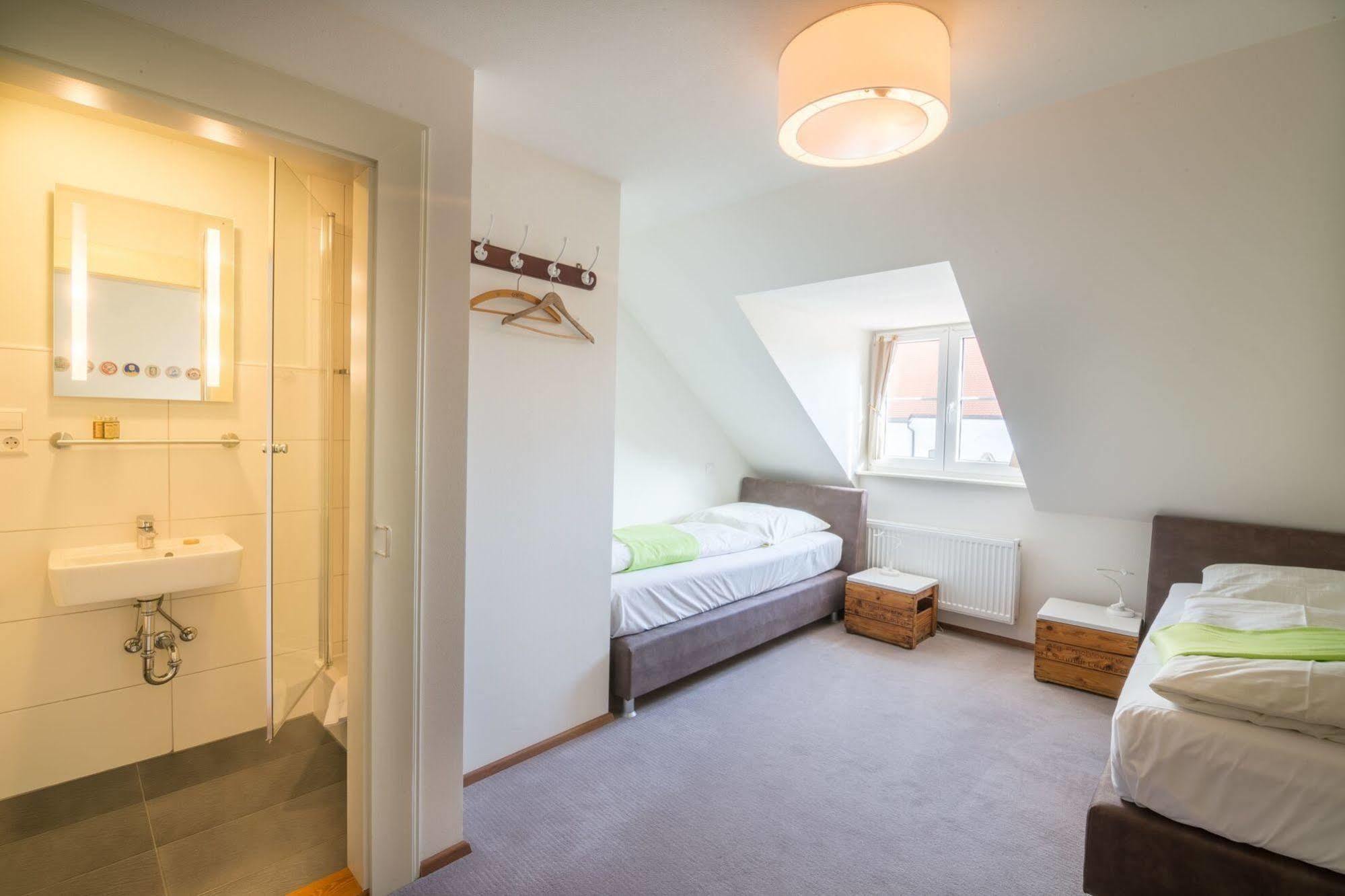Leutkirch im Allgäu Allgaeuer Genusshotel Und Historischer Dorfgasthof Hirsch מראה חיצוני תמונה